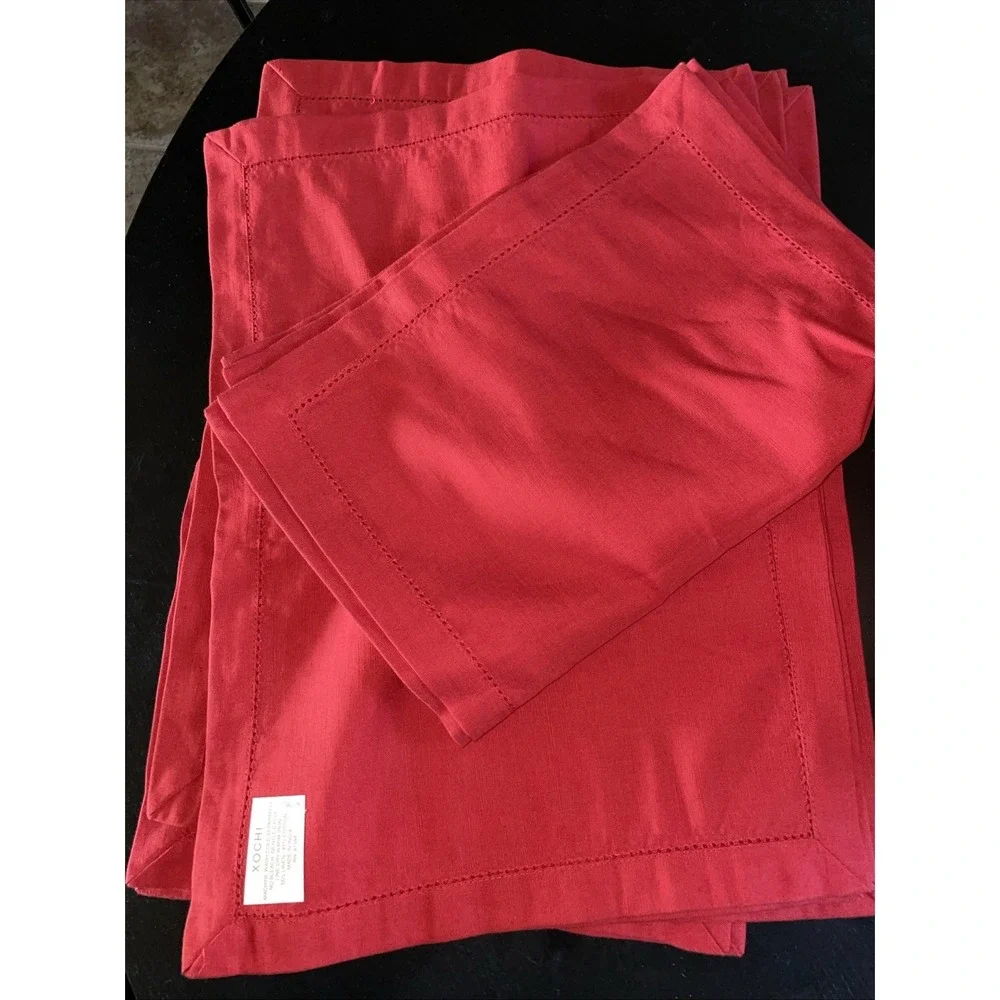 (12) NEW RED PLACEMATS LINEN BLEND XOCHI Christmas Holiday